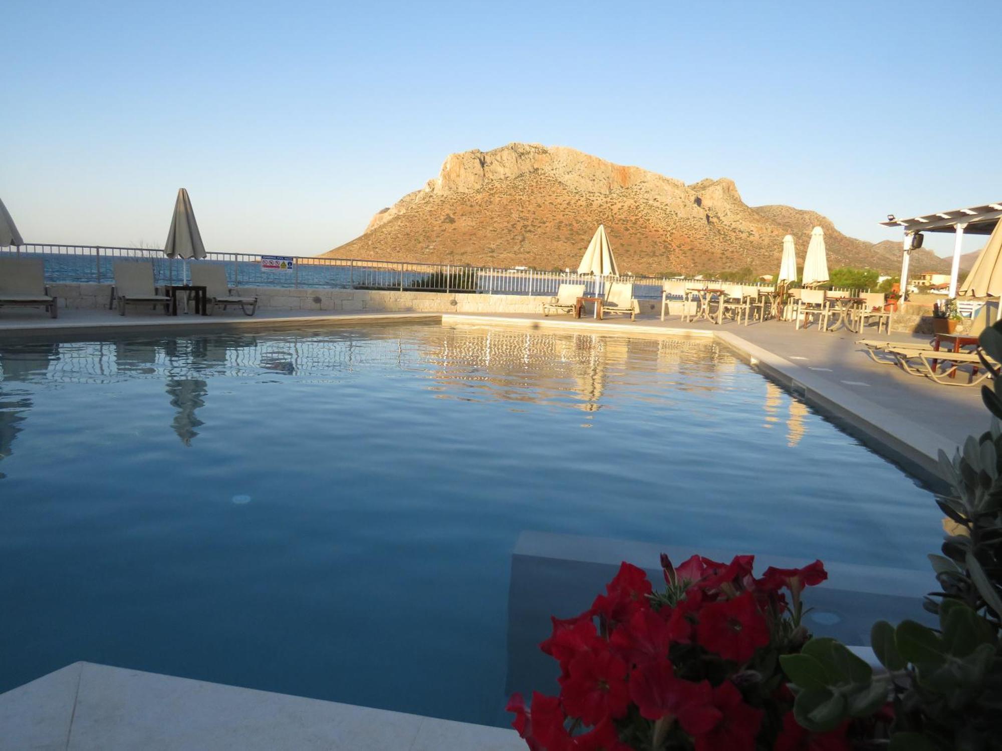 Blue Beach Villas Apartments Stavrós Dış mekan fotoğraf