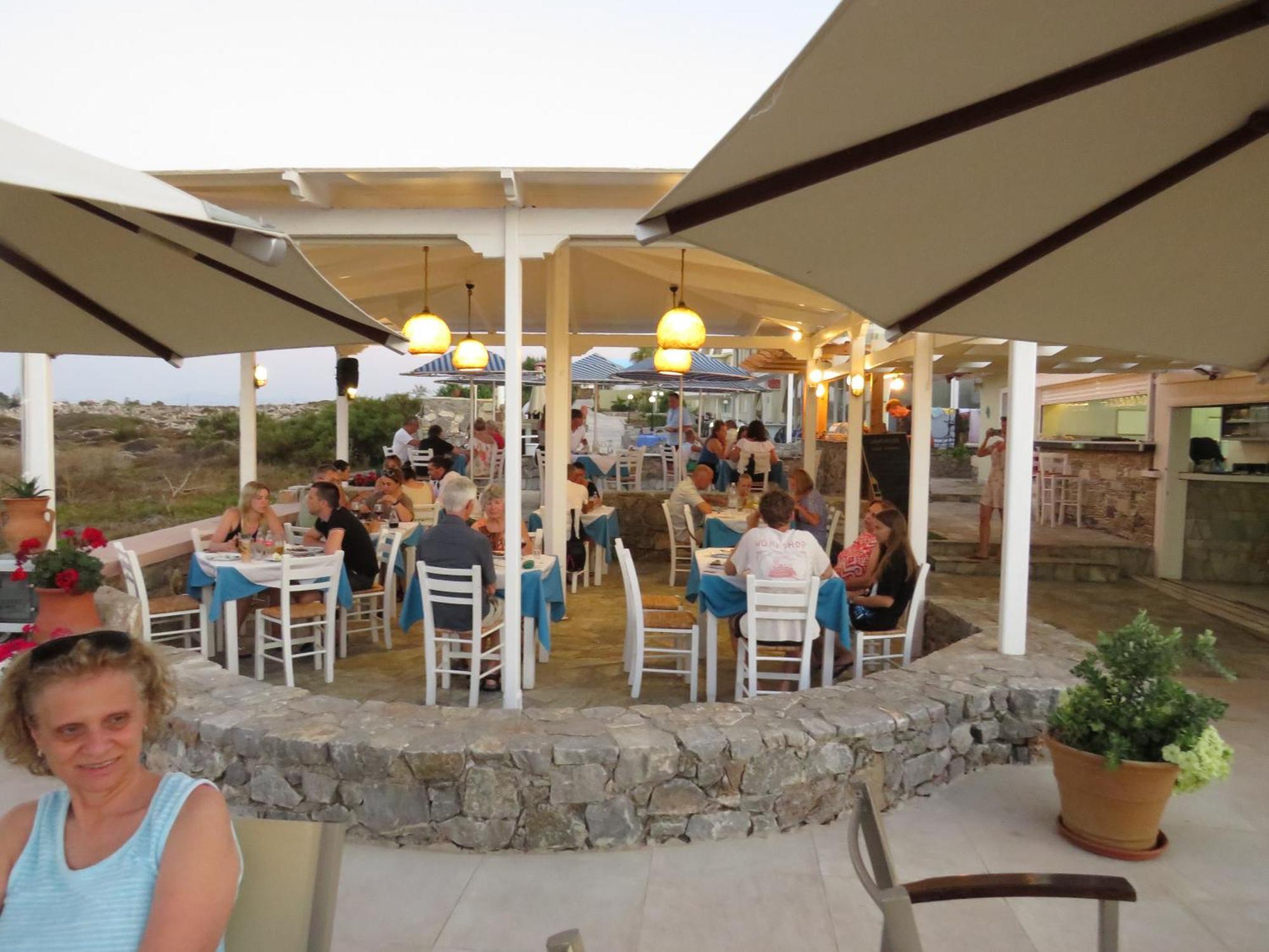 Blue Beach Villas Apartments Stavrós Dış mekan fotoğraf
