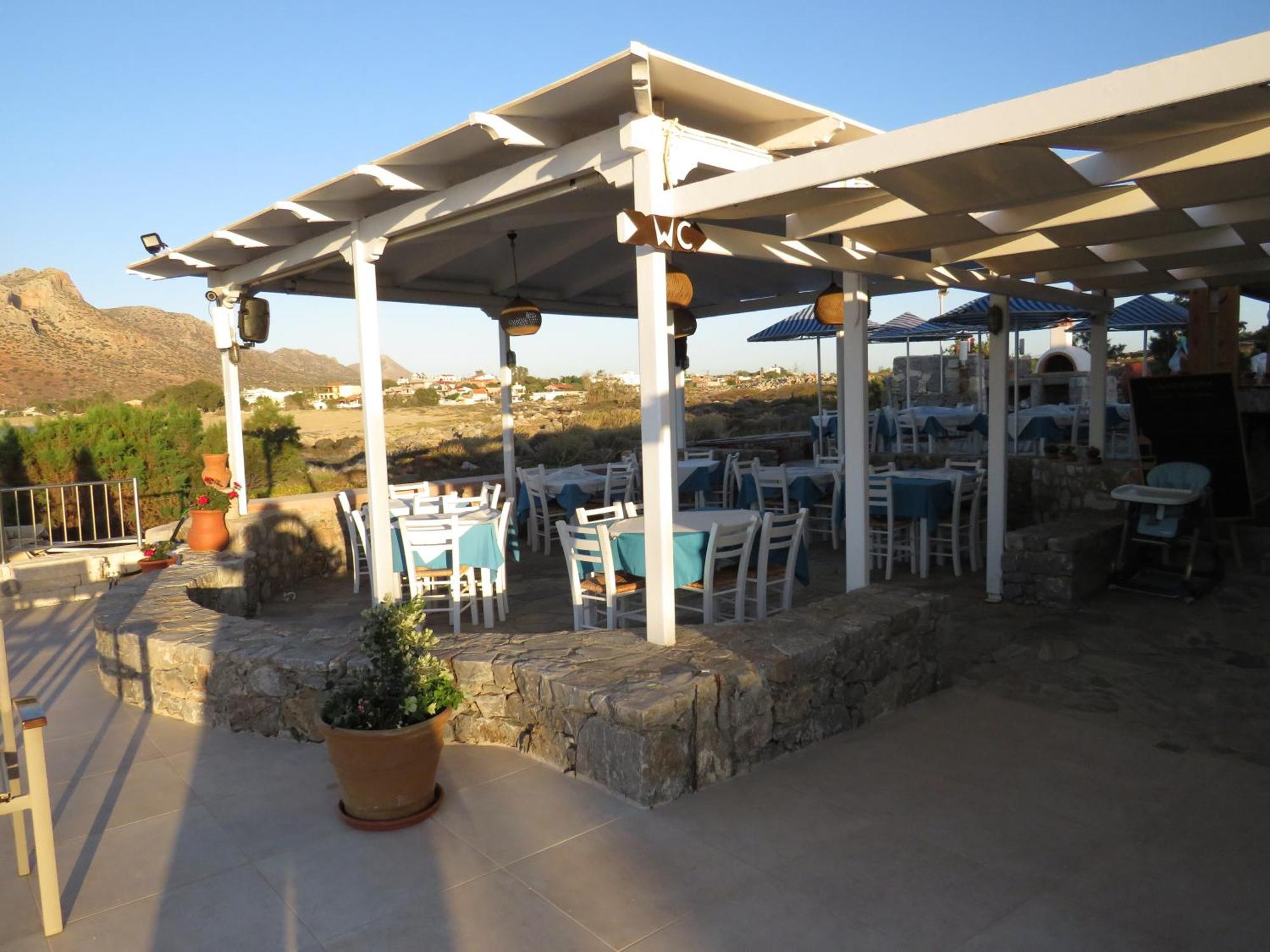 Blue Beach Villas Apartments Stavrós Dış mekan fotoğraf