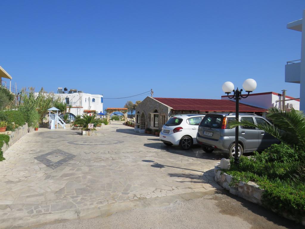 Blue Beach Villas Apartments Stavrós Dış mekan fotoğraf